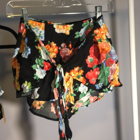 Two-Piece Set - Picture 3 of 3